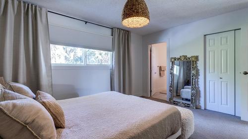 4445 Gordon Drive, Kelowna, BC 