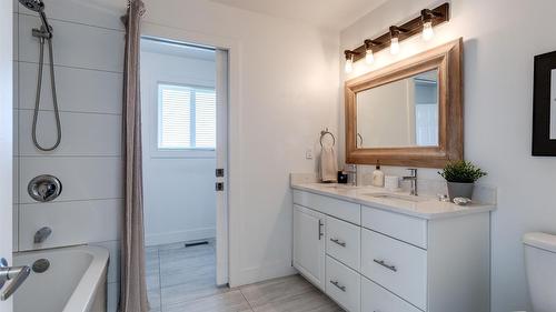 4445 Gordon Drive, Kelowna, BC 