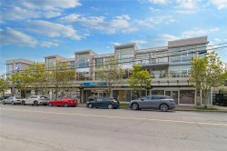 206-1831 Oak Bay Ave Victoria, BC V8R 1C3