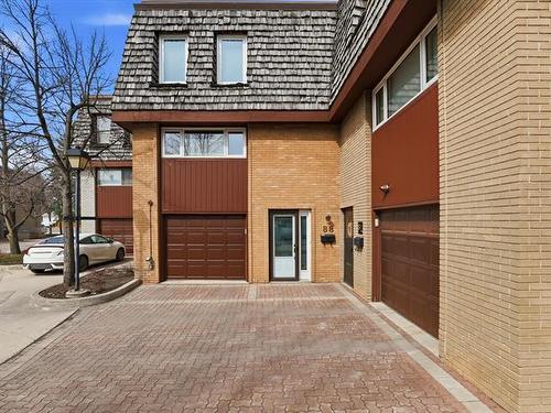 88-381 Westwood Dr, Winnipeg, MB 