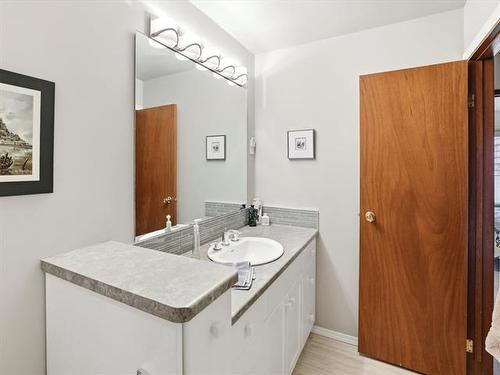 88-381 Westwood Dr, Winnipeg, MB 