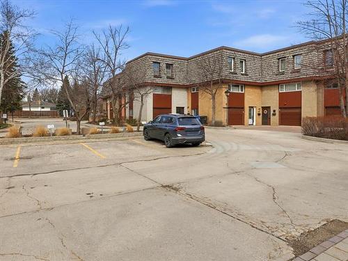 88-381 Westwood Dr, Winnipeg, MB 