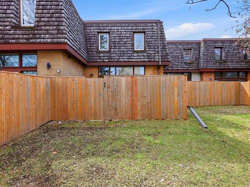 88-381 Westwood Dr, Winnipeg, MB 