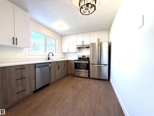 404 Hermitage Rd Nw, Edmonton, AB 