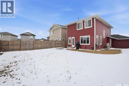 516 Pichler Way, Saskatoon, SK - Outdoor