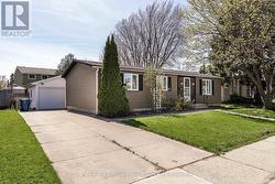 34 KATHRYN CRESCENT Stratford, ON N5A 2Y7