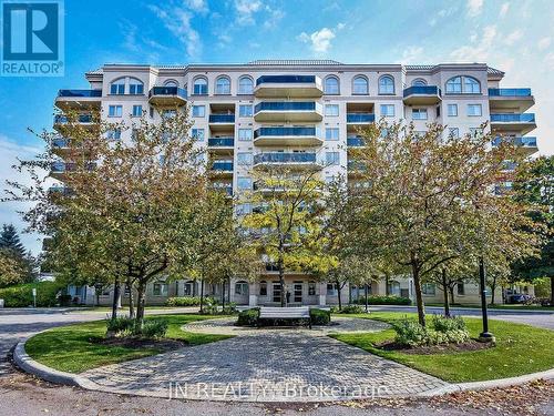 109 - 10 DAYSPRING CIRCLE  Brampton, ON L6P 1B9