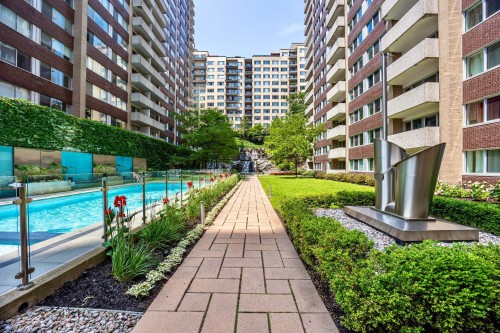 Jardin - 1803-3450 Rue Drummond, Montréal (Ville-Marie), QC - Outdoor