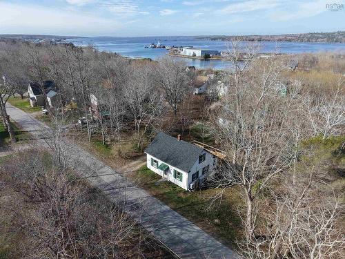 105 Harriet, Shelburne, NS 