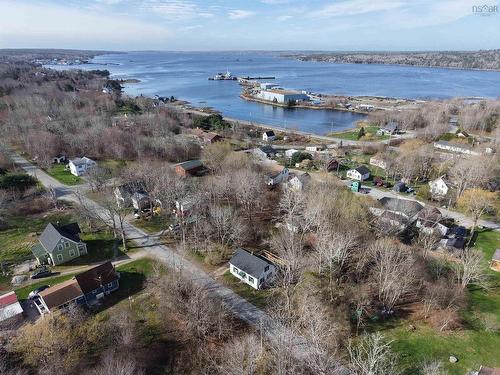 105 Harriet, Shelburne, NS 