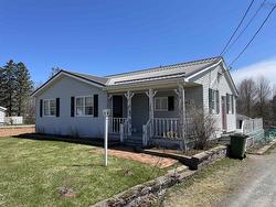 343 Salmon River Road Valley, NS B6L 4E6