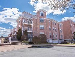 304 40 Waterfront Drive Bedford, NS B4A 4J1
