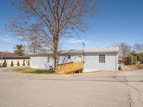 8 Shasta Lane, Halifax, NS 