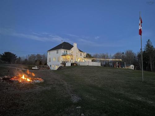 1877 Riverside Road, Stewiacke, NS 