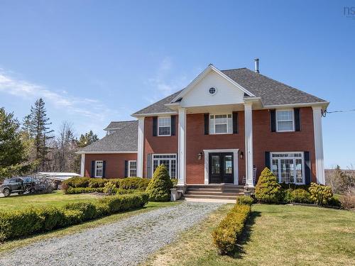 1877 Riverside Road, Stewiacke, NS 
