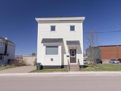 14 Prince Arthur Street  Amherst, NS B4H 1V4