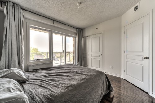 Chambre à coucher principale - 604-6550 Boul. Henri-Bourassa O., Montréal (Saint-Laurent), QC - Indoor Photo Showing Bedroom