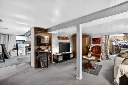 Family Room - 