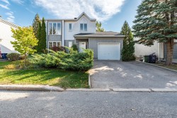 2268 Rue du Carouge Laval (Sainte-Rose), QC H7L 4Z1