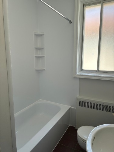 Salle de bains - 1880 Ch. Norway, Mont-Royal, QC - Indoor Photo Showing Bathroom
