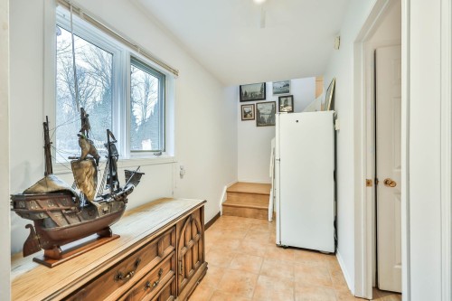 Corridor - 129 Ch. Laporte, Val-Des-Bois, QC - Indoor Photo Showing Other Room