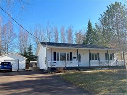 413 Mandeville ST  Dieppe, NB E1A 6W1
