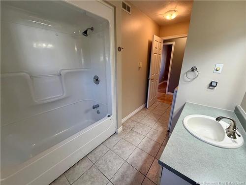 413 Mandeville St, Dieppe, NB 