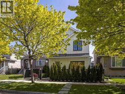 1 2848 W 19TH AVENUE  Vancouver, BC V6L 1E5