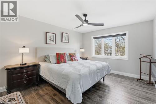 3 Rembe Avenue, Hamilton, ON - Indoor Photo Showing Bedroom