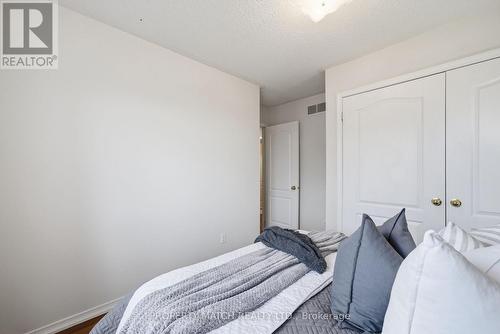 2nd Bedroom - 680 Ormond Drive, Oshawa, ON - Indoor Photo Showing Bedroom