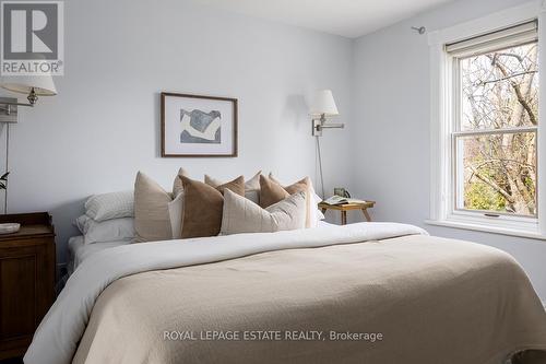 798377 Third Line E, Mulmur, ON - Indoor Photo Showing Bedroom