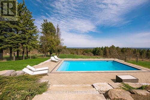 798377 Third Line E, Mulmur, ON - Outdoor With In Ground Pool