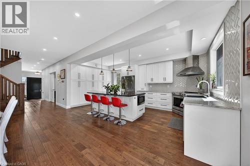 25 Macville Avenue, Kitchener, ON - Indoor Photo Showing Kitchen With Upgraded Kitchen