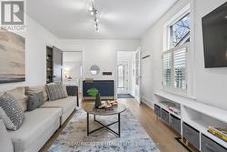 60 HAIG AVENUE Toronto, ON M1N 2W1