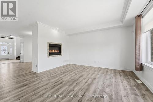 12 Mitten Court, Hamilton, ON - Indoor With Fireplace