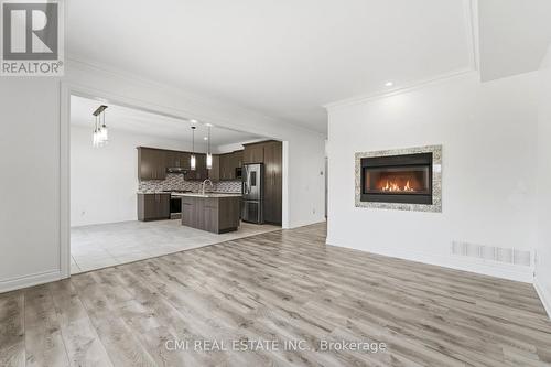 12 Mitten Court, Hamilton, ON - Indoor Photo Showing Living Room With Fireplace