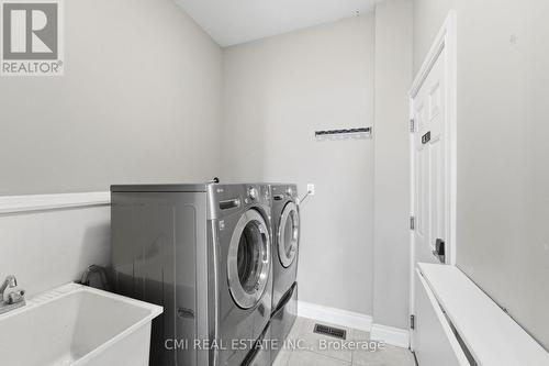 12 Mitten Court, Hamilton, ON - Indoor Photo Showing Laundry Room