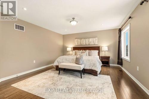 222 Blair Creek Drive, Kitchener, ON - Indoor Photo Showing Bedroom