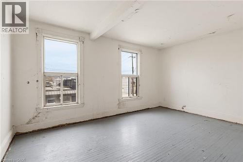 39 Munroe Street, Hamilton, ON - Indoor Photo Showing Other Room