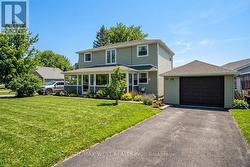 30 QUIET HEIGHTS LANE Georgina, ON L4P 3C8