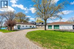 885 ST CLAIR PARKWAY Moore Township, ON N0N 1M0