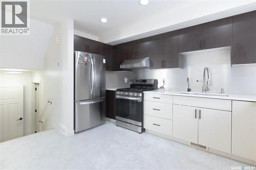 41 5702 Gordon Road, Regina, SK - Indoor Photo Showing Kitchen