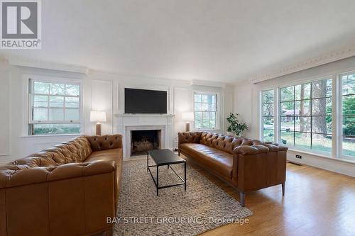 178 Breezy Pines Drive, Mississauga, ON - Indoor Photo Showing Living Room With Fireplace
