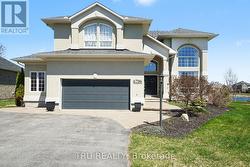 6796 SUNCREST DRIVE  Ottawa, ON K4P 0B2