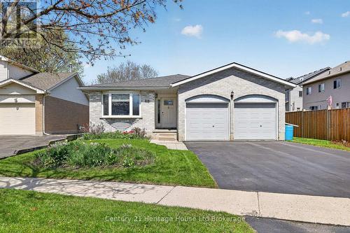48 TAGGE STREET  Kitchener, ON N2K 3R7