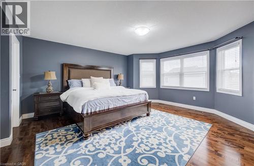 76 Glazebrook Crescent, Cambridge, ON - Indoor Photo Showing Bedroom