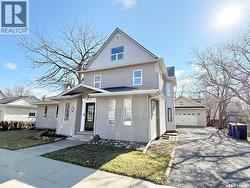 408 Assiniboia STREET Weyburn, SK S4H 0R6