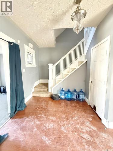 408 Assiniboia Street, Weyburn, SK - Indoor Photo Showing Other Room