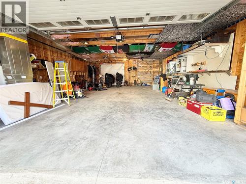 408 Assiniboia Street, Weyburn, SK - Indoor Photo Showing Basement