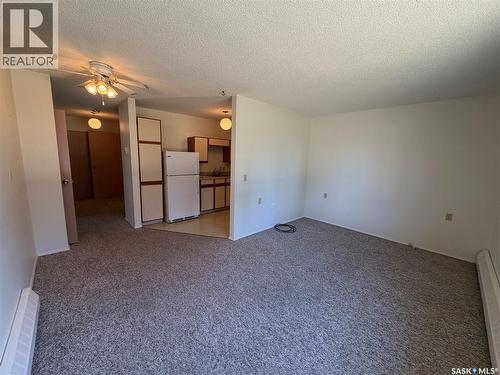 704 Assiniboia Avenue, Maryfield, SK - Indoor Photo Showing Other Room